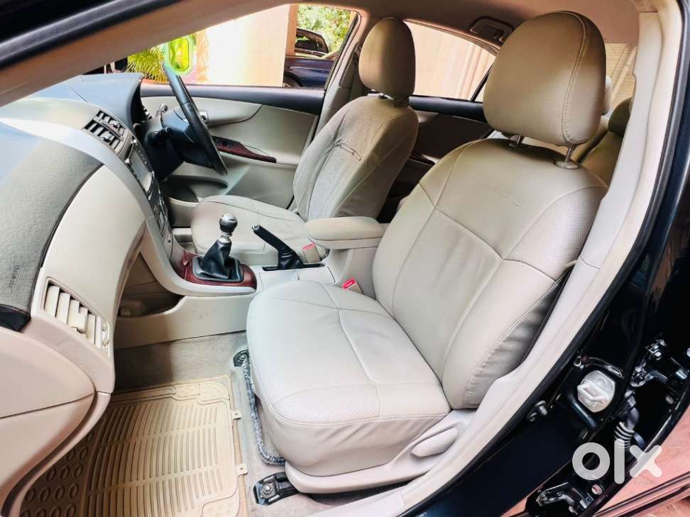 Toyota Corolla Altis G, 2012, Petrol