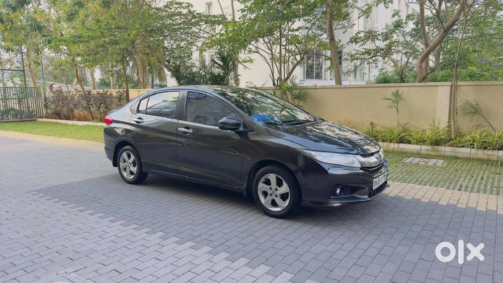 Honda City 2016 Petrol Very Well Maintained