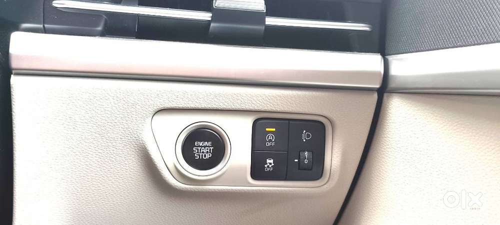 Kia Carens 1.4 Prestige Plus Turbo 7 Str, 2024, Petrol