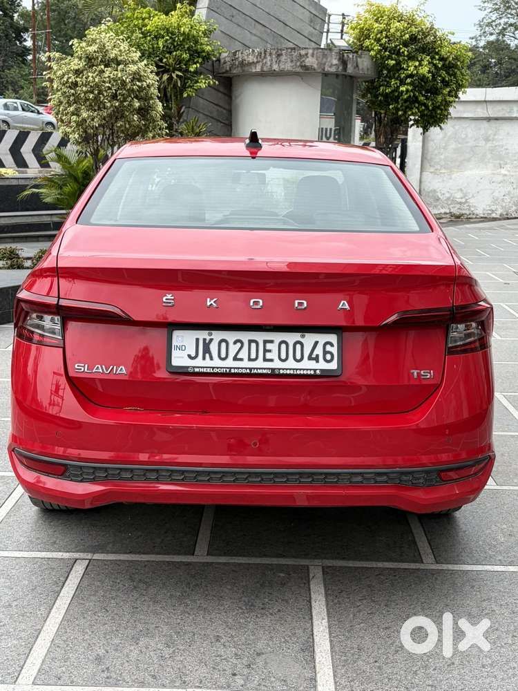 Skoda Slavia Ambition 1.5l Tsi Mt, 2023, Petrol