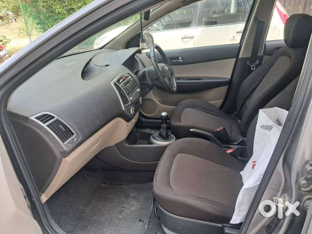 Hyundai I20 Sportz 1.2, 2013, Petrol