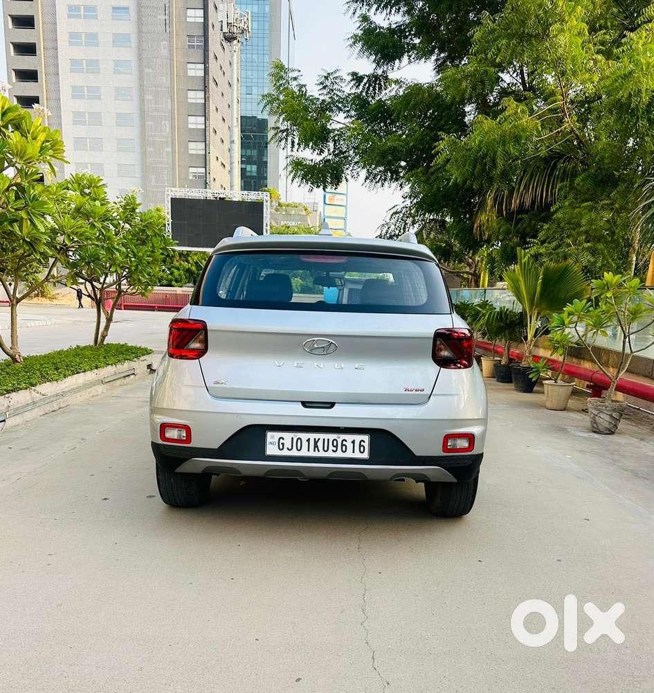Hyundai Venue 1.0 Sx (o) Turbo Dct, 2019, Petrol