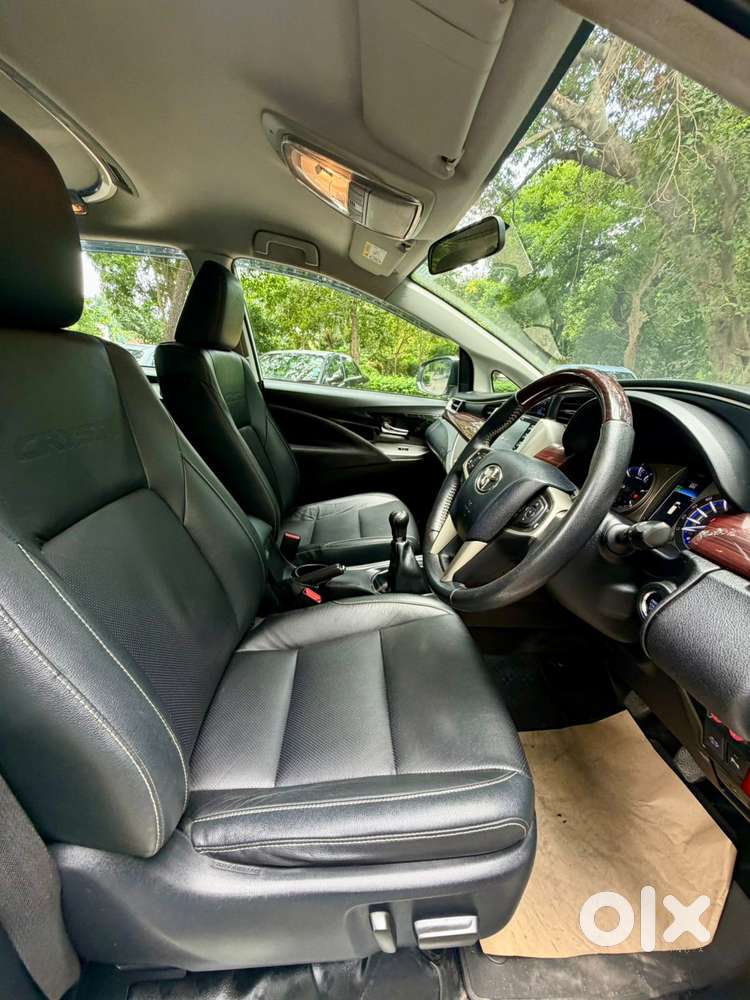 Toyota Innova Crysta 2.4 Z 7 Str, 2022, Diesel
