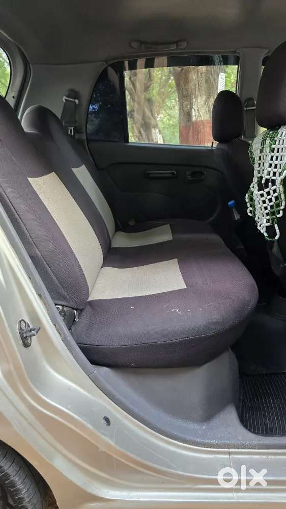I Want To Sell My Newt And Well Maintained Hyundai Santro Urgently