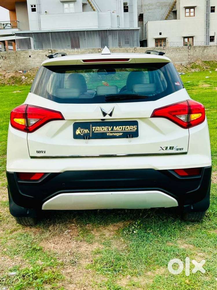 Mahindra Xuv300 W8 Diesel, 2023, Diesel
