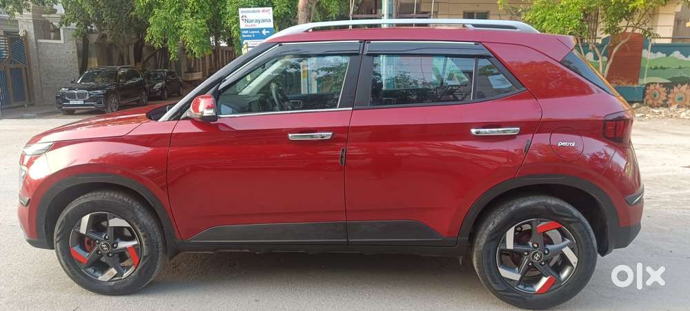 Hyundai Venue S Plus Mt 1.2 Kappa, 2022, Petrol
