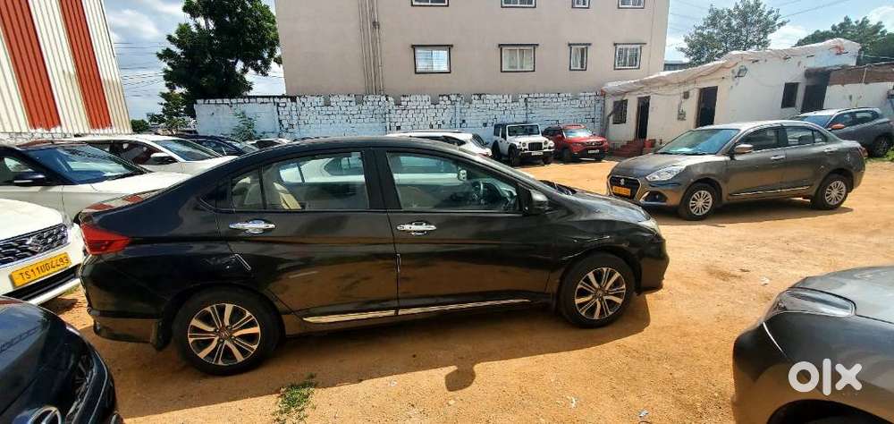 Honda City I-vtec V, 2018, Petrol