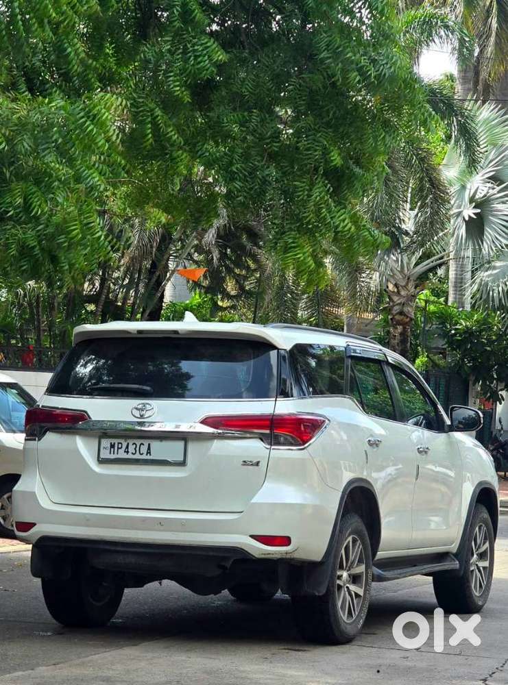 Toyota Fortuner 2.8 4wd At, 2019, Diesel