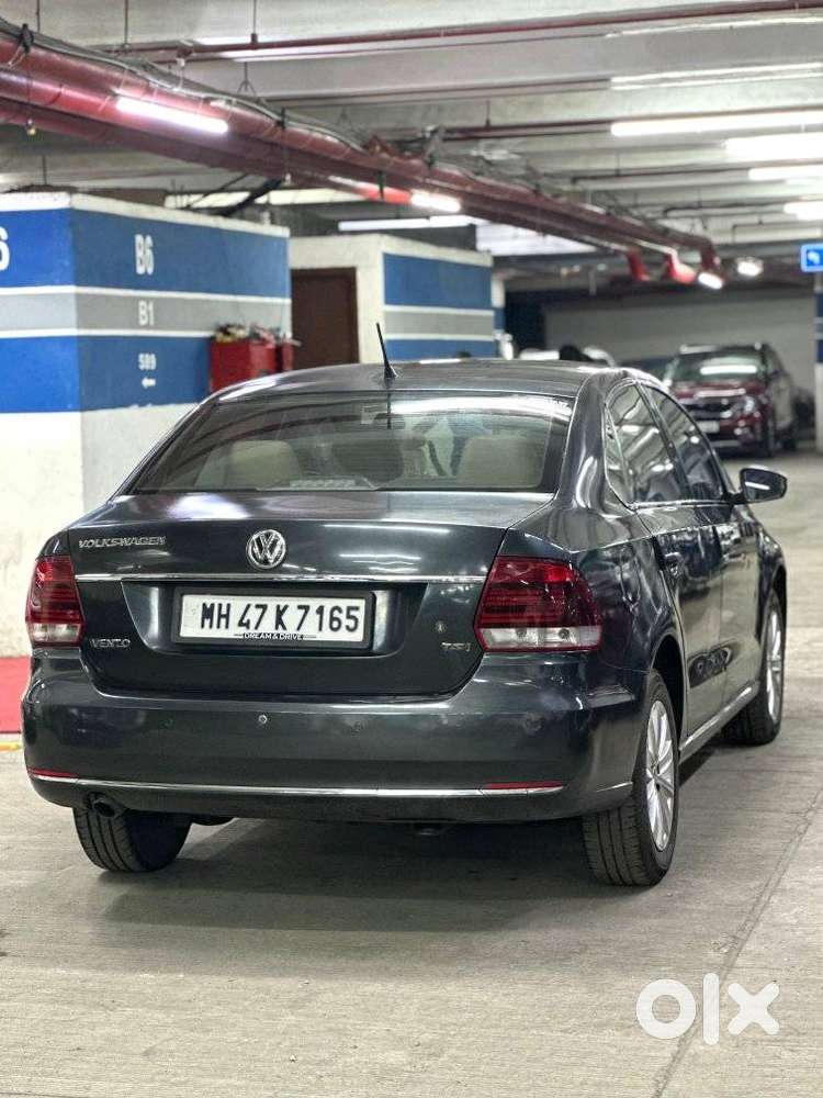 Volkswagen Vento 1.2 Tsi Highline Plus At, 2016, Petrol