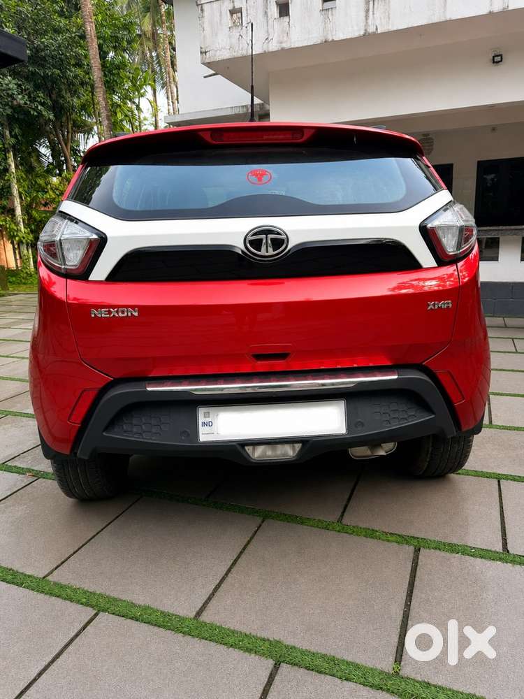Tata Nexon Petrol 2019