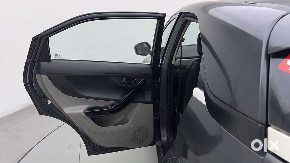 Tata Nexon 1.2 Revotron Xm, 2018, Petrol