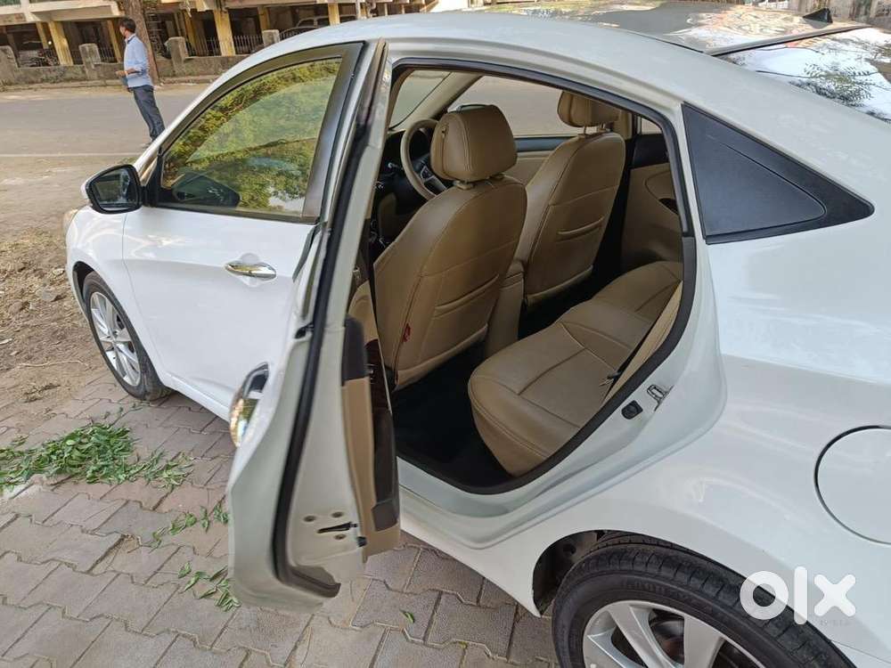 Hyundai Fluidic Verna 2013