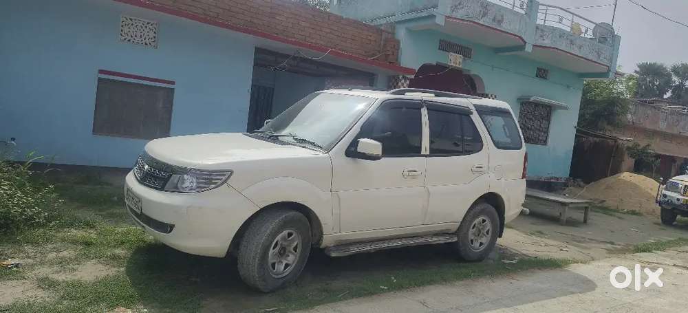 2015 Tata Safari Storme