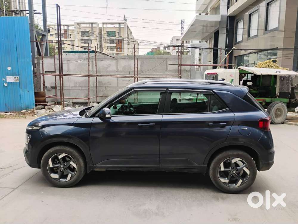 Hyundai Venue Sx Mt Diesel 2021  Single Owner  82,000 Km