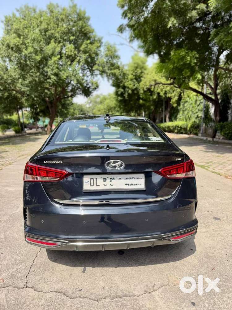 Hyundai Verna 1.5 Sx Petrol Mt, 2021, Petrol