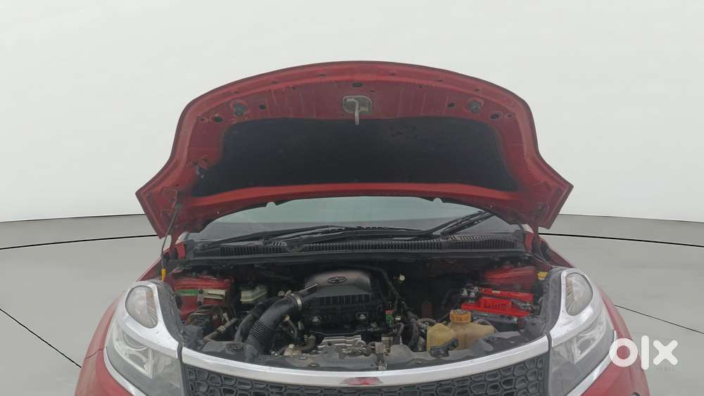 Tata Nexon 1.2 Revotron Xz Plus, 2018, Petrol