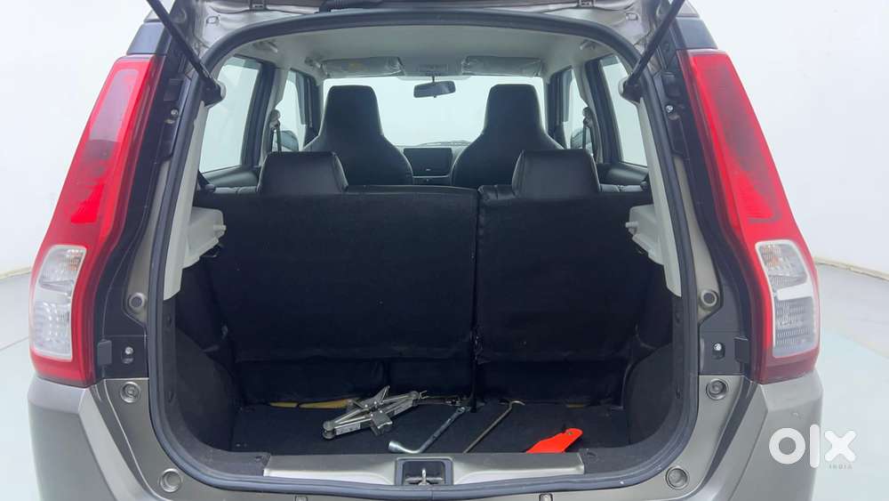 Maruti Suzuki Wagon R Vxi Amt, 2021, Petrol