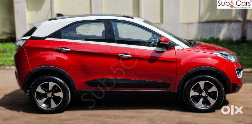 Tata Nexon 1.2 Revotron Xza Plus, 2019, Petrol