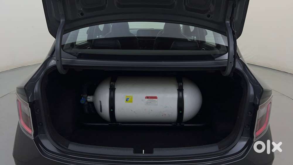 Hyundai Aura 1.2 Sx Cng, 2023, Cng & Hybrids