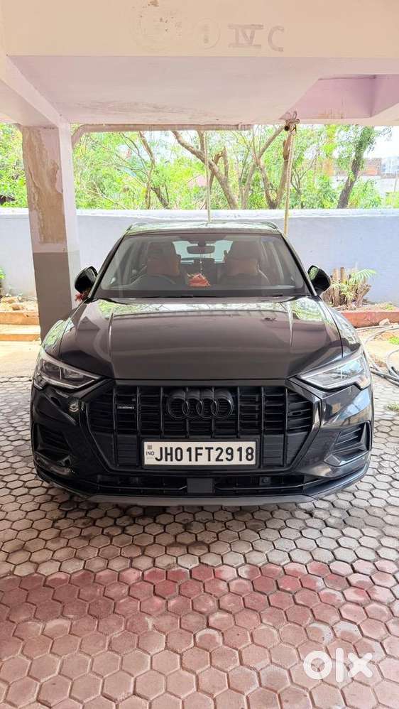 Audi Q3 2024 Petrol 10600 Km Driven