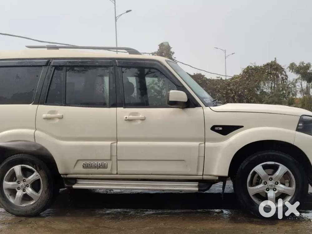 Mahindra Scorpio Classic 2021 Diesel Manual