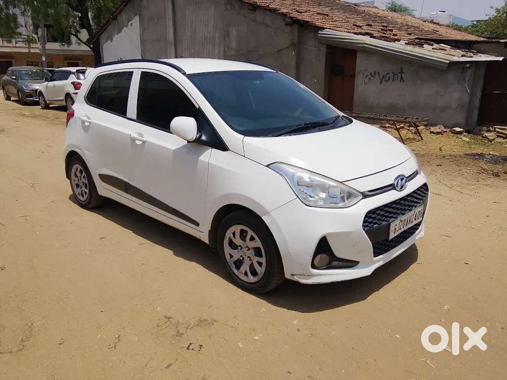 Hyundai Grand I10 Sportz At 2018
