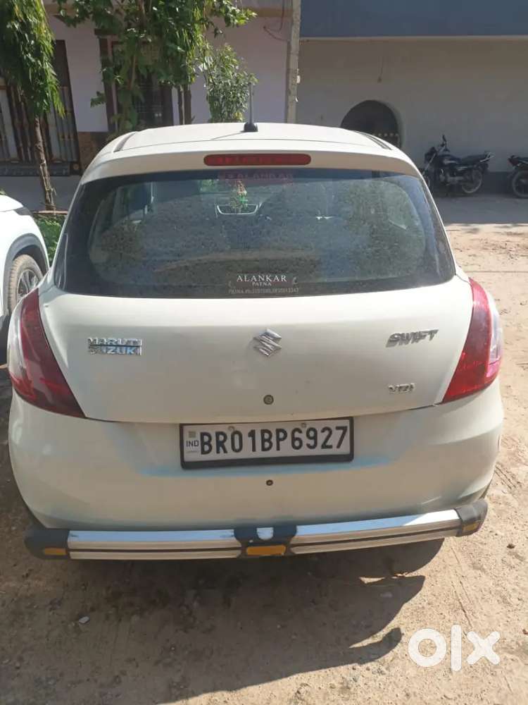 Maruti Suzuki Swift Vxi 2012