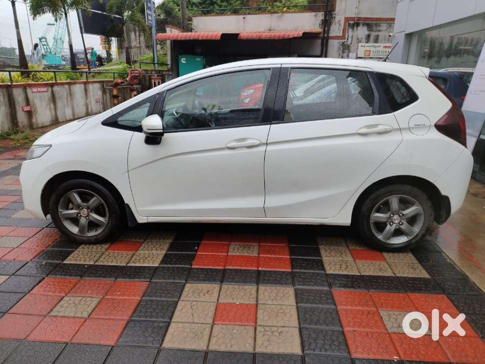 Honda Jazz V Cvt, 2016, Petrol