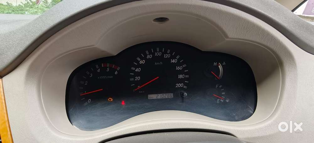 Toyota Innova 2.5 V 7 Str, 2011, Diesel