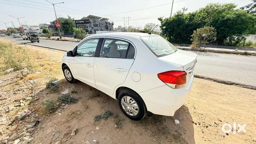 Honda Amaze 2013 Diesel Well Maintained Car