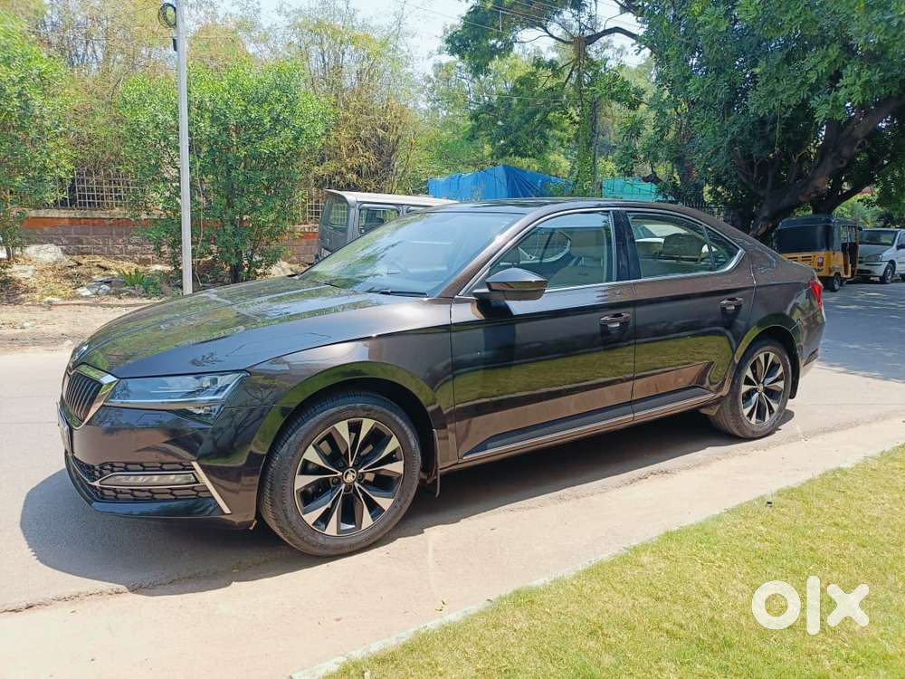 Skoda Superb 2.0 L&k Tsi At, 2021, Petrol