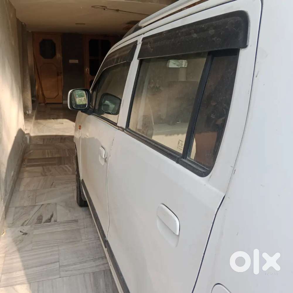 Maruti Suzuki Wagon R 2015 Petrol 68000 Km