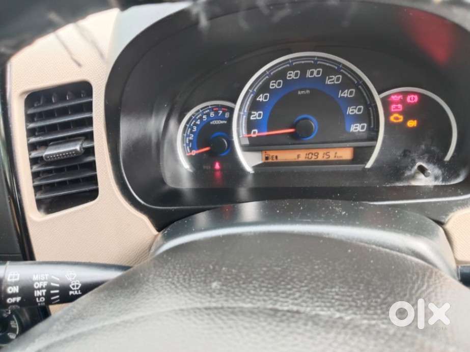 Maruti Suzuki Wagon R Vxi 1.0, 2018, Petrol