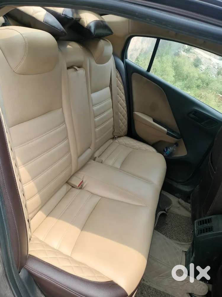 Parfect Car Koi Kharcha Nahi He Led New Tayers Bucket Seats All Ok Car