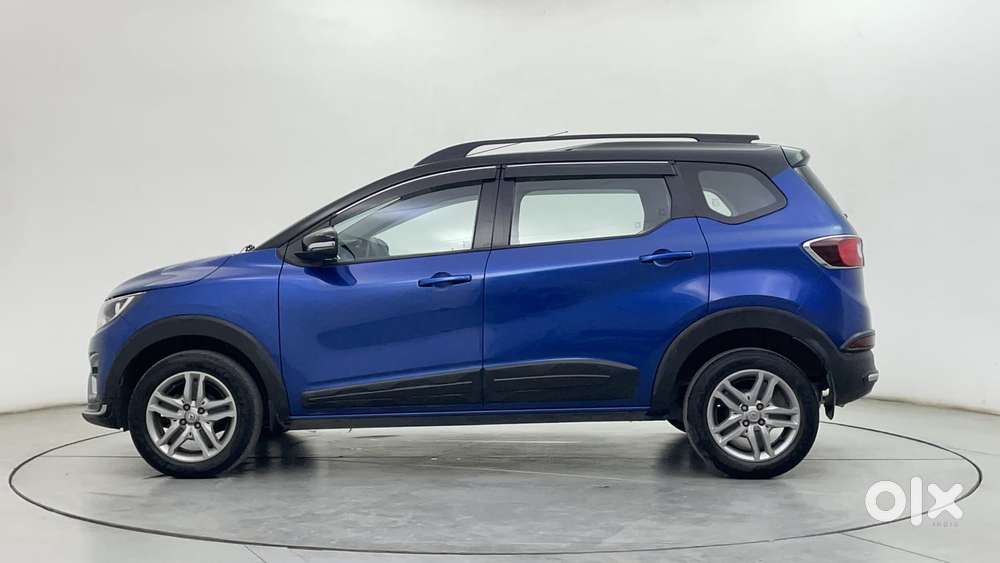 Renault Triber 1.0 Rxz Dual Tone, 2022, Petrol