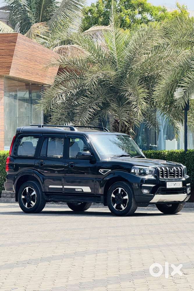 Mahindra Scorpio Classic 2.2 S 11 Mt 7 Cc, 2023, Diesel