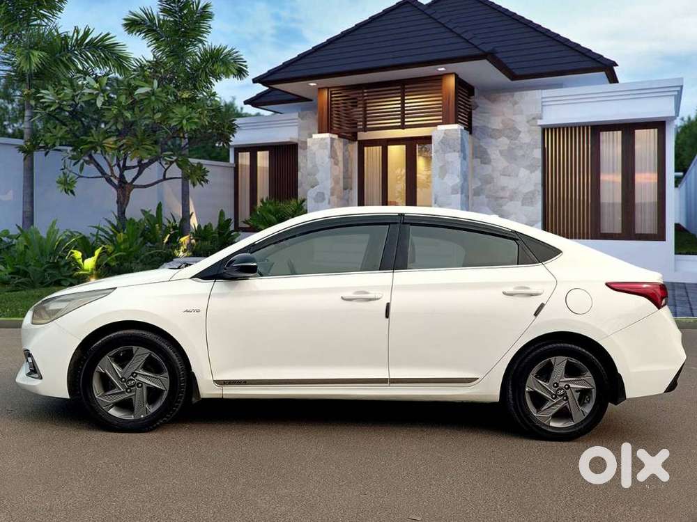Hyundai Verna Crdi 1.6 At Ex, 2018, Diesel