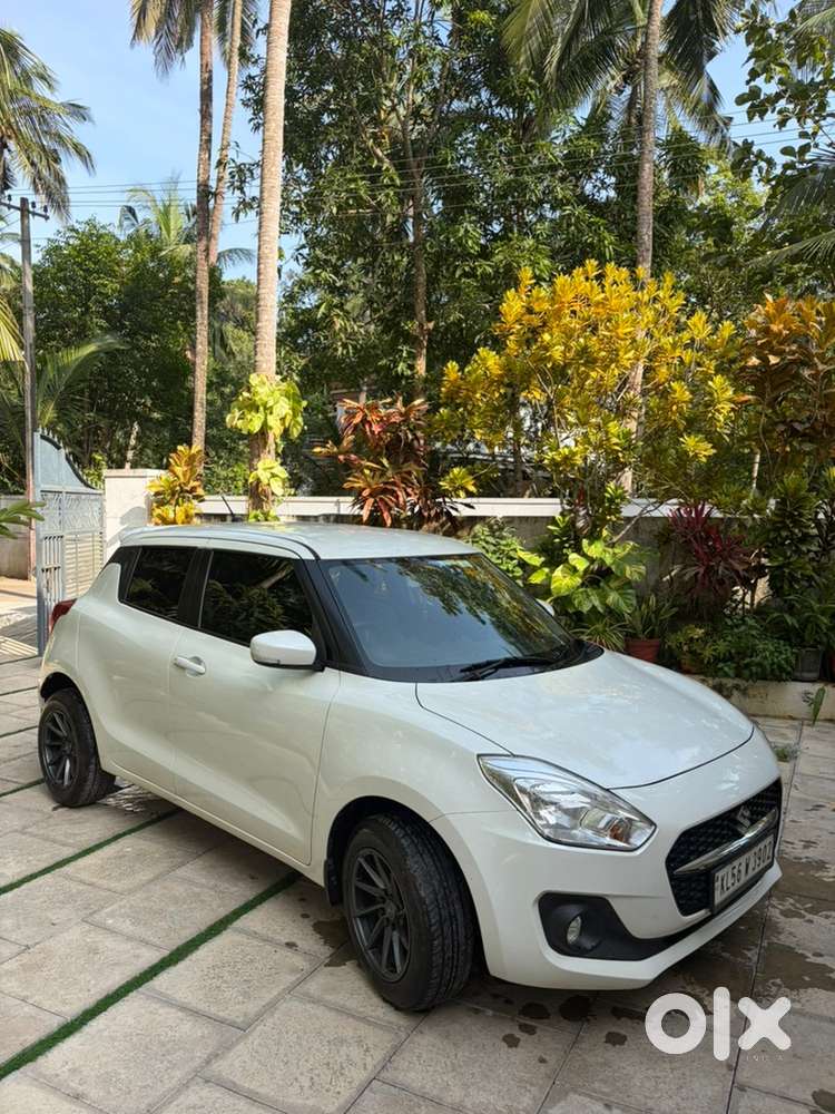 Maruti Suzuki Swift 2021