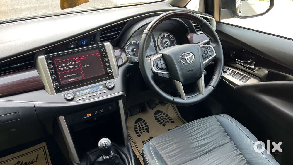 Toyota Innova Crysta [2020-ongoing] 2.4 Vx 7 Str, 2021, Diesel
