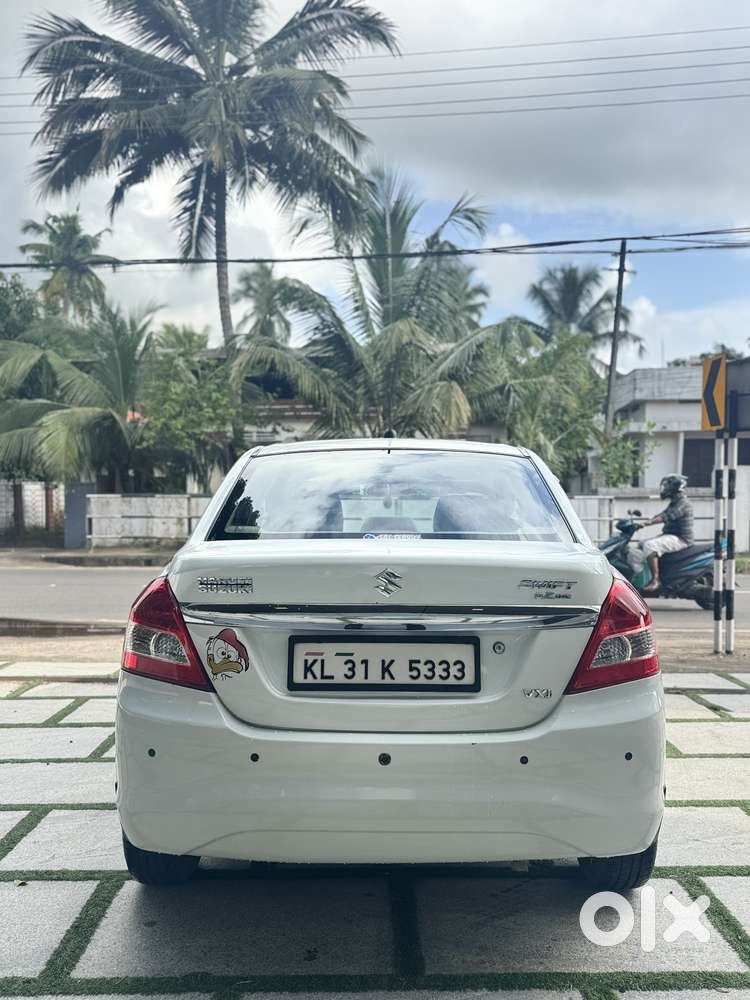 Maruti Suzuki Swift Dzire Vxi(o) Mt, 2016, Petrol