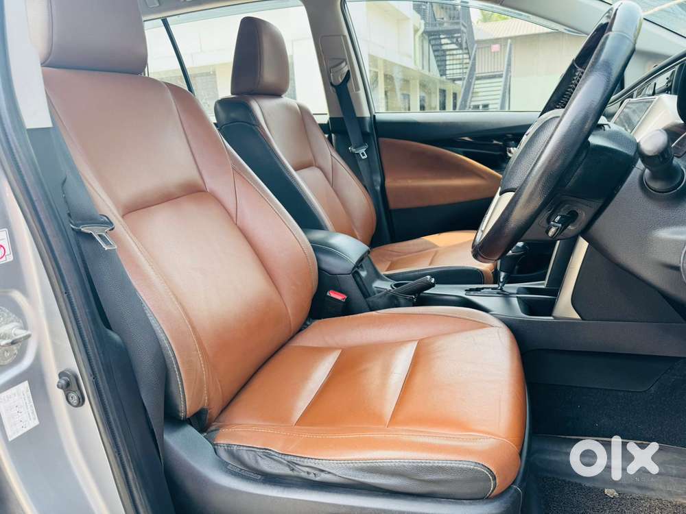 Toyota Innova Crysta