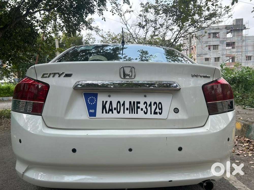 Excellent Condition .well Maintained , Loaded With Accessories