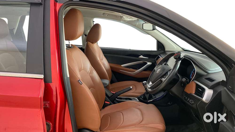 Mg Hector Plus 1.5 Hybrid Sharp Turbo 6 Str, 2022, Petrol