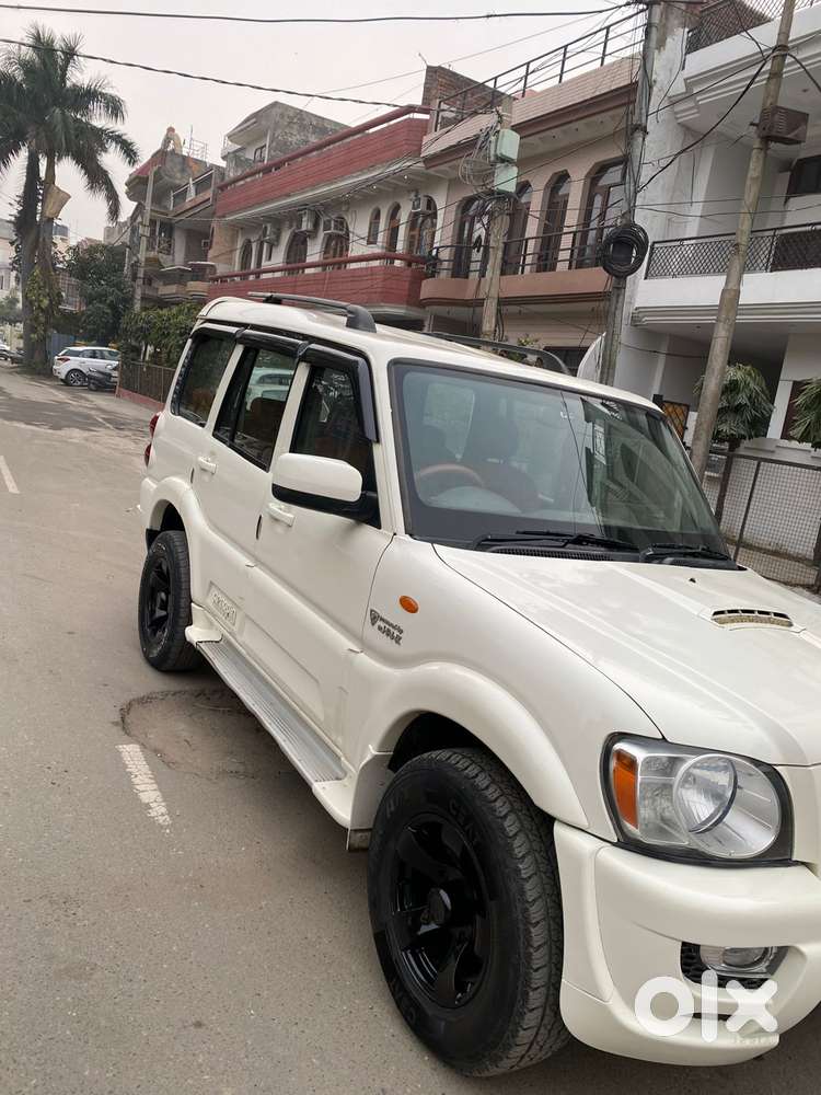 Mahindra Scorpio, 2012, Diesel