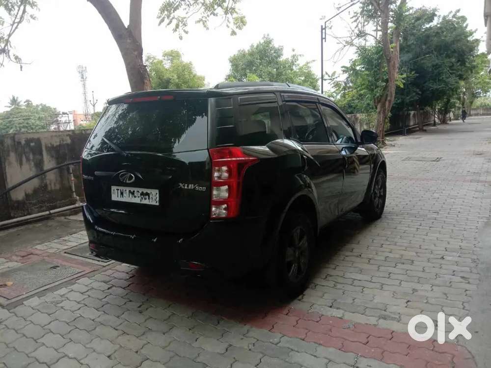 Mahindra Xuv 500 Single Owner Insurance Current Rc Copy Available
