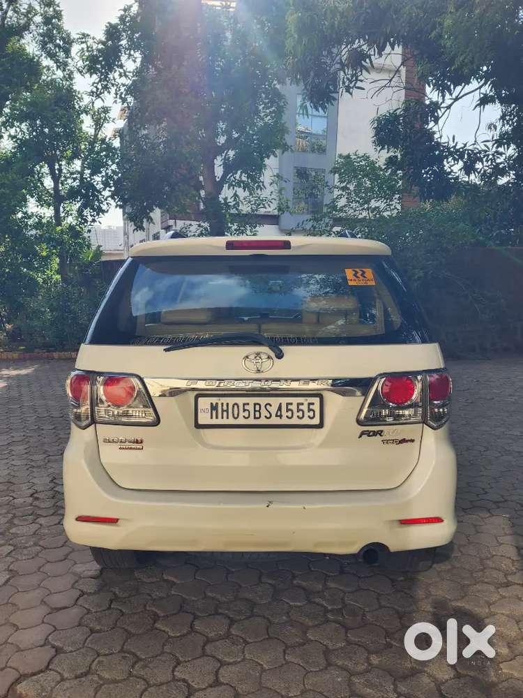 Toyota Fortuner 2013,4x2 Diesel A/t.well Maintained Brand New Condtion