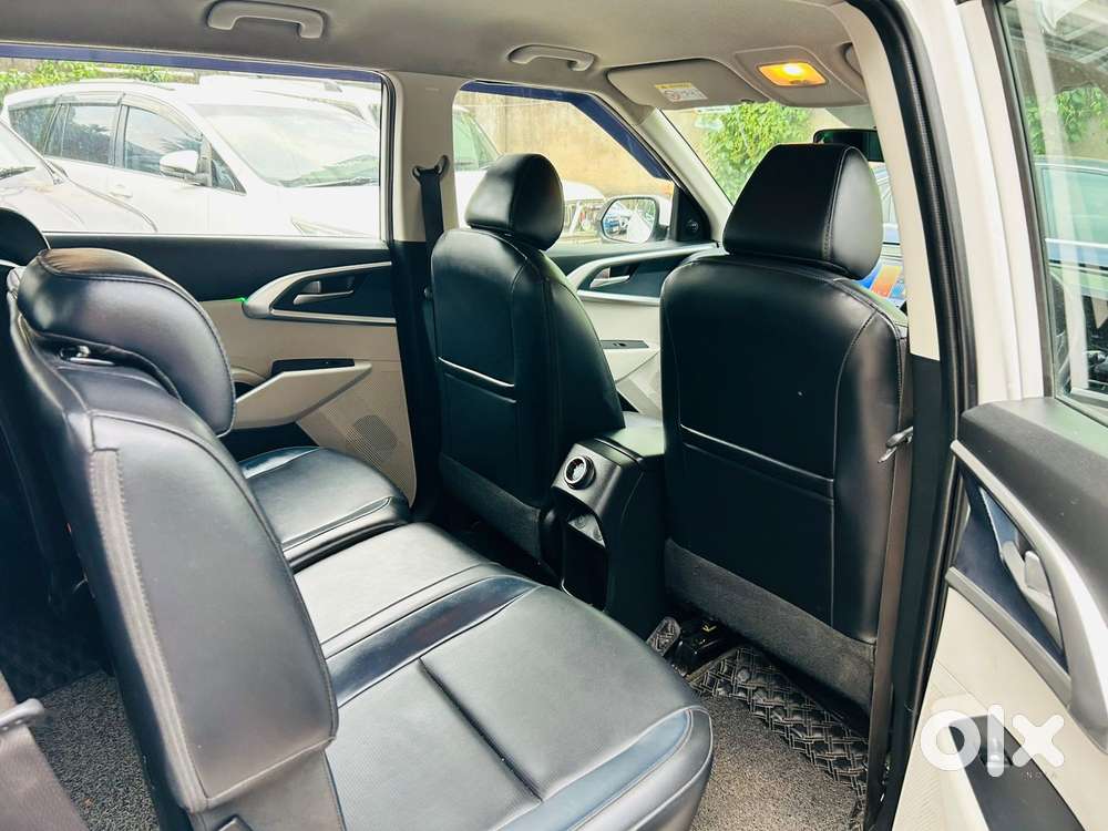 Kia Carens 1.4 Prestige 7 Str, 2023, Petrol