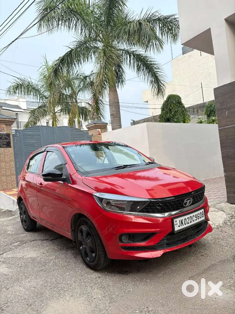 Tata Tiago Revotron Xt Optional 2023 Petrol In Mint Condition