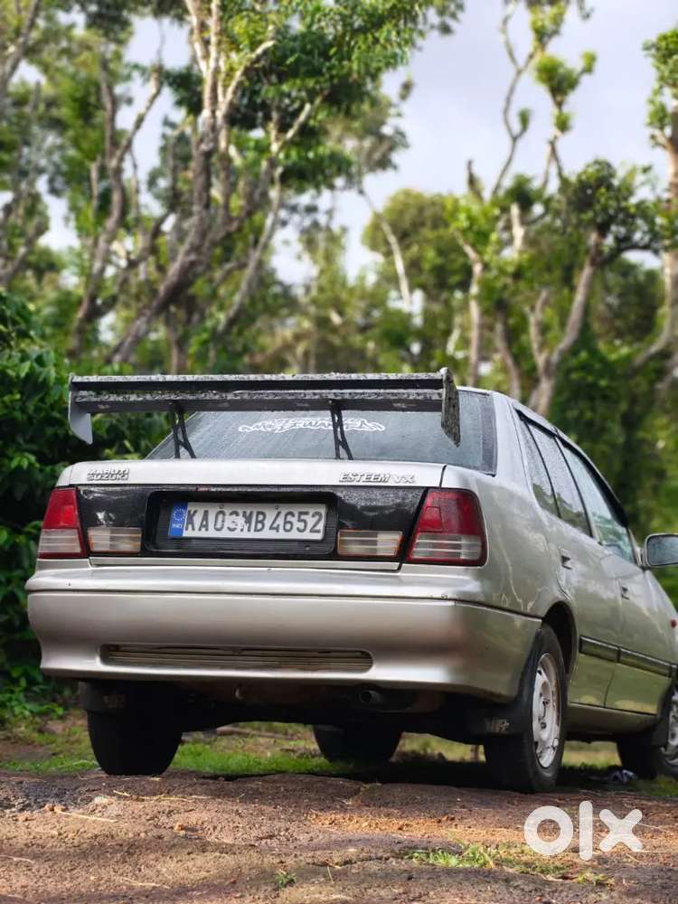 2003 Maruti Suzuki Esteem Manual Petrol Vxi