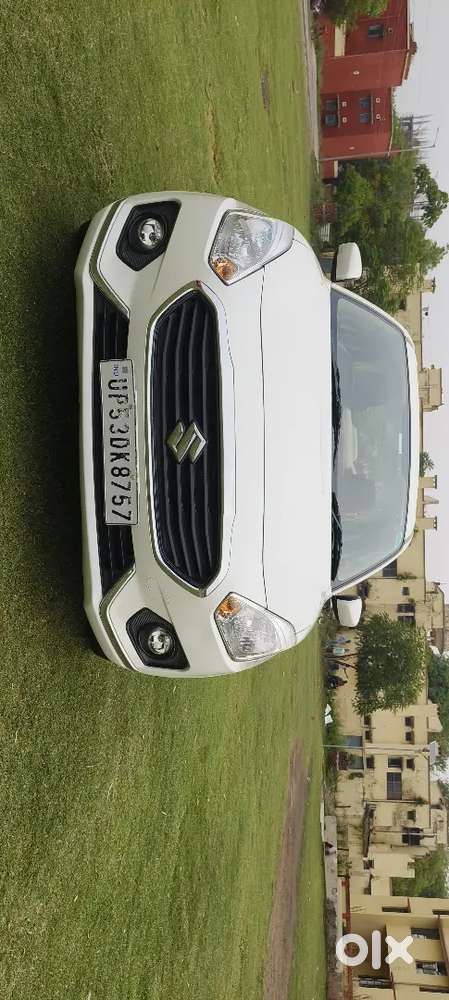 Showroom Condition, 4 Ne Puncture Proof Tyre New Battery